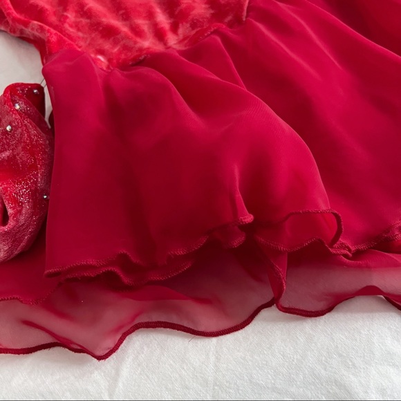 Red Figure Skating Competition Dress S - Picture 4 of 9